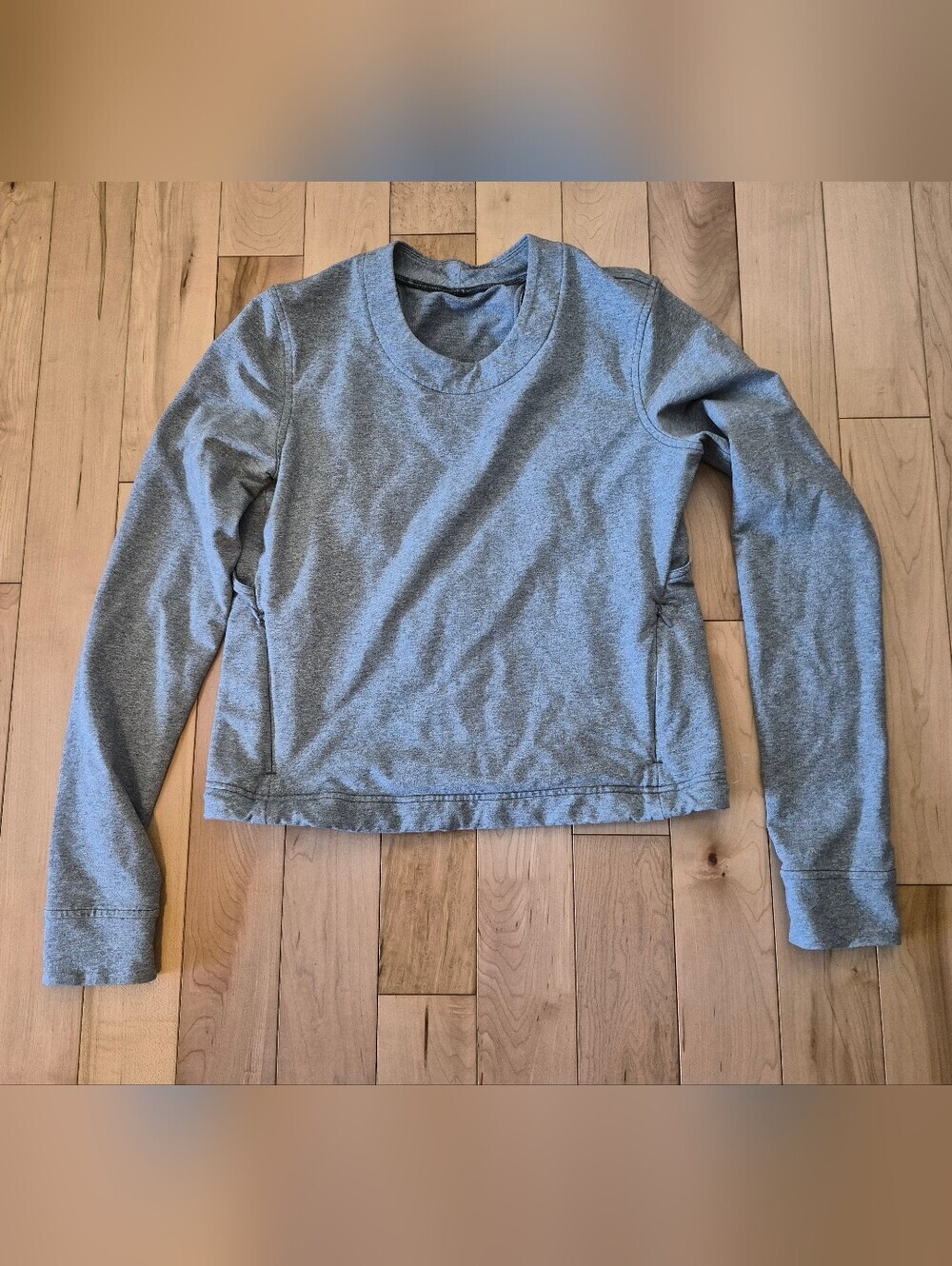 Lululemon Getaway Crew women's size 4 grey sweatshirt